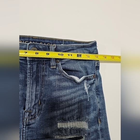American Eagle Jeans Next level Stretch Distressed Denim High waist shorts 28 - Picture 10 of 12